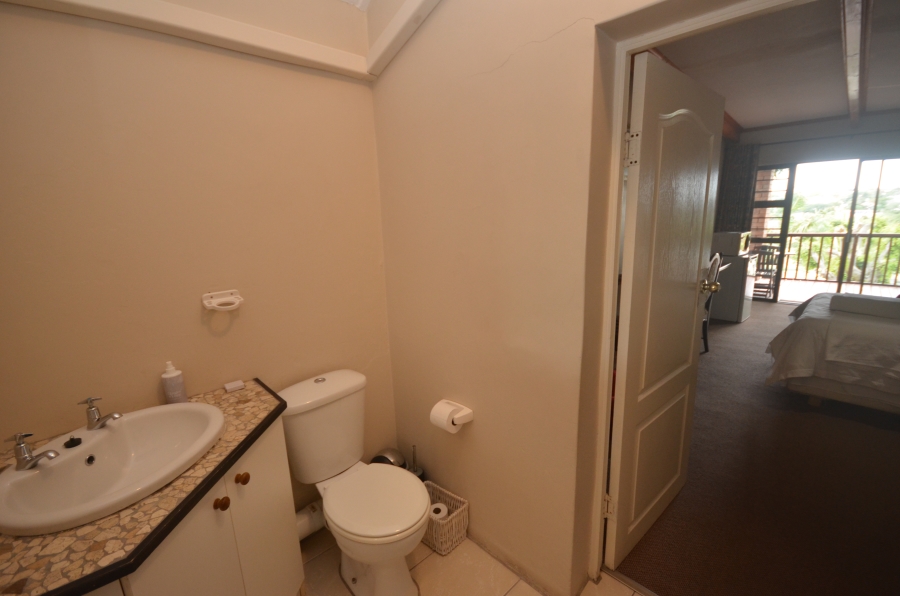 9 Bedroom Property for Sale in Nahoon Eastern Cape